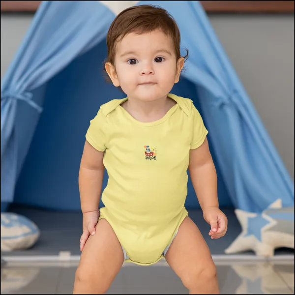 Honey_Punch_New_Born_Baby_Gift_Set_Po10_(Yellow)