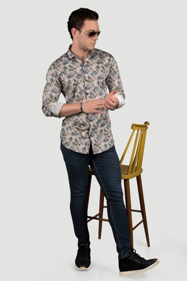 Larry_Green_Geometric_Print_Full_Sleeves_Shirt