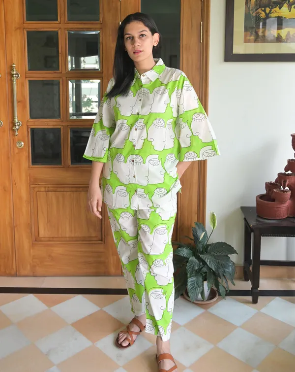 VEDRAJ_Attractive_Kurti_set