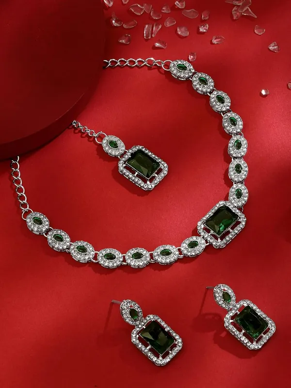 Atasi_International_American_Diamond_Kundan_Style_Silver_Plated_Emerald_Green_Crystals_Necklace_With_Earrings_And_Maang_Tika_Jewellery_Set_For_Women_Suited_For_Party_Wedding_Engagement_Rdg6225