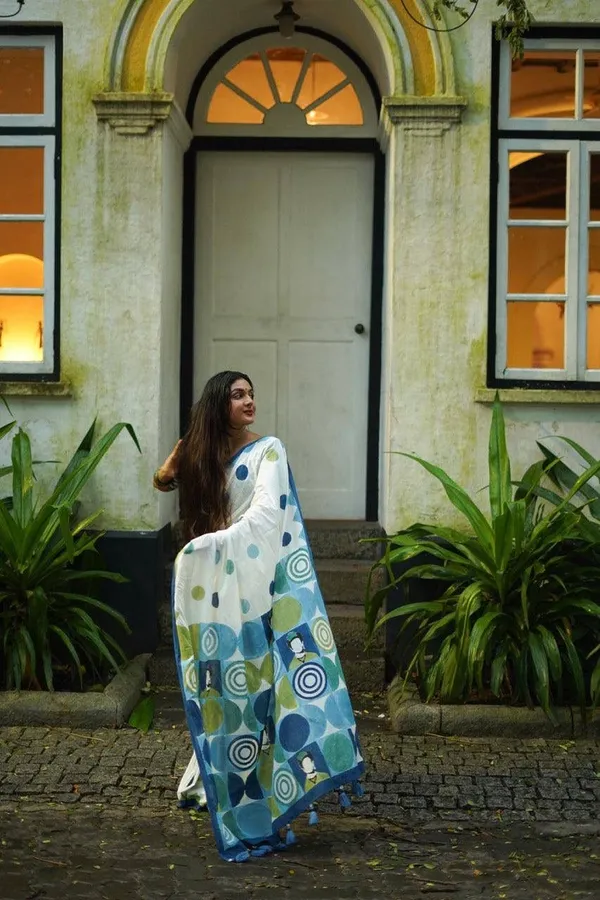 Kalamkari_Patola__Pure_Linen_Saree_And_Batin_Blouse_-_Gajari_Pink