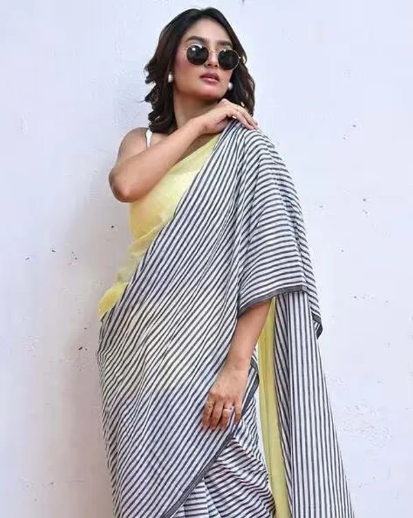 Soft_Linen_Light_Weigth_Printed_Black_Lining_Saree_with_Blouse