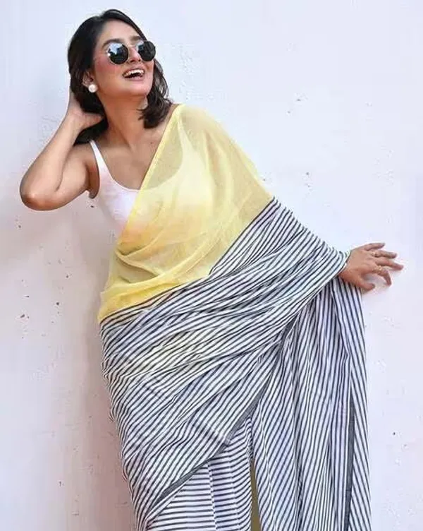 Soft_Linen_Light_Weigth_Printed_Black_Lining_Saree_with_Blouse