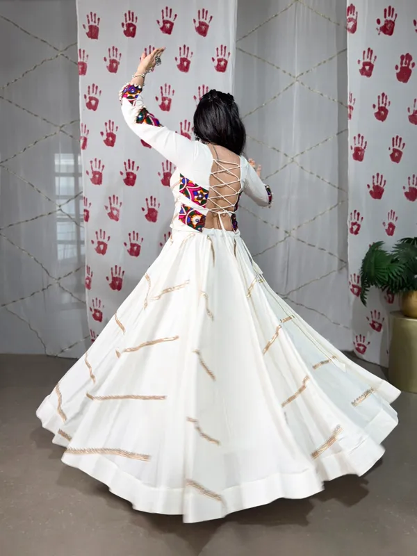 STITCHED_LEHENGA_AND_UNSTITCHED_BLOUSE_RAYON_HEAVY_LEHENGA_CHOLI_WITH_GAMTHI_WORK_BLOUSE