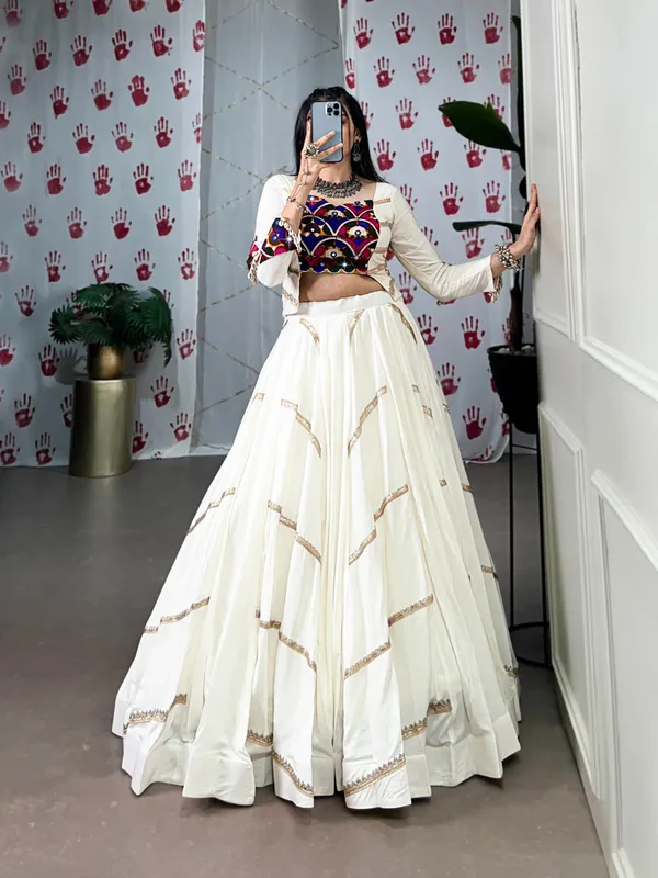 STITCHED_LEHENGA_AND_UNSTITCHED_BLOUSE_RAYON_HEAVY_LEHENGA_CHOLI_WITH_GAMTHI_WORK_BLOUSE