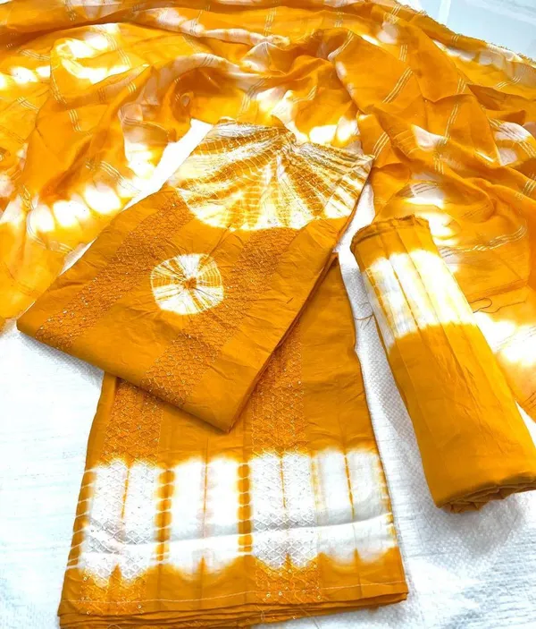 Unstitched_Maharani_Pure_Chanderi_Cotton_Dress_Material_For_Her_With_4.50_Meter_Top_And_Bottom_And_2_Meter_Dupatta