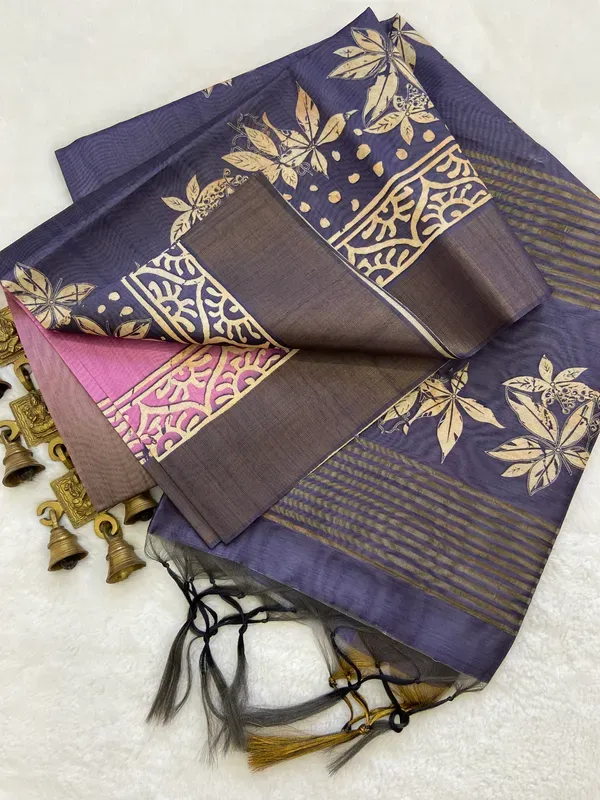 Soft_Tussar_Silk_sarees_with_Beautiful_Digital_Print_With_Attractive_Checks_Design_Saree_And_Digital_Print_Blouse_With_Tassels