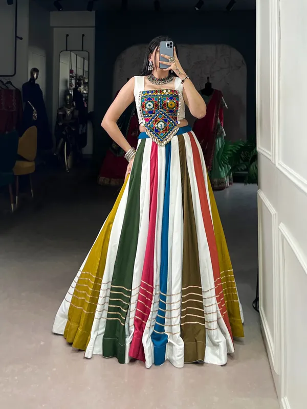 STITCHED_LEHENGA_AND_UNSTITCHED_BLOUSE_RAYON_HEAVY_LEHENGA_CHOLI_WITH_GAMTHI_WORK_BLOUSE