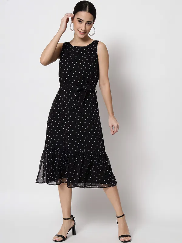 Unique_Summer_Style_Georgette_Short_Gown_With_Bautiful_Print_All_Over