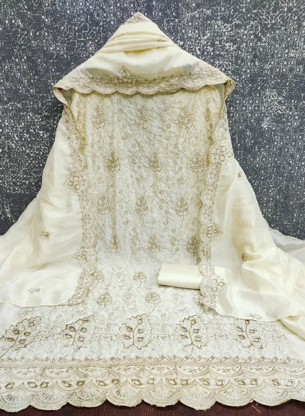 Unstitched_Vichitra_Silk_Embroidery_Work_Dress_Material_For_Her_With_4.10_Meter_Top_And_Bottom_With_1.50_Meter_Inner_And_2.10_Meter_Dupatta