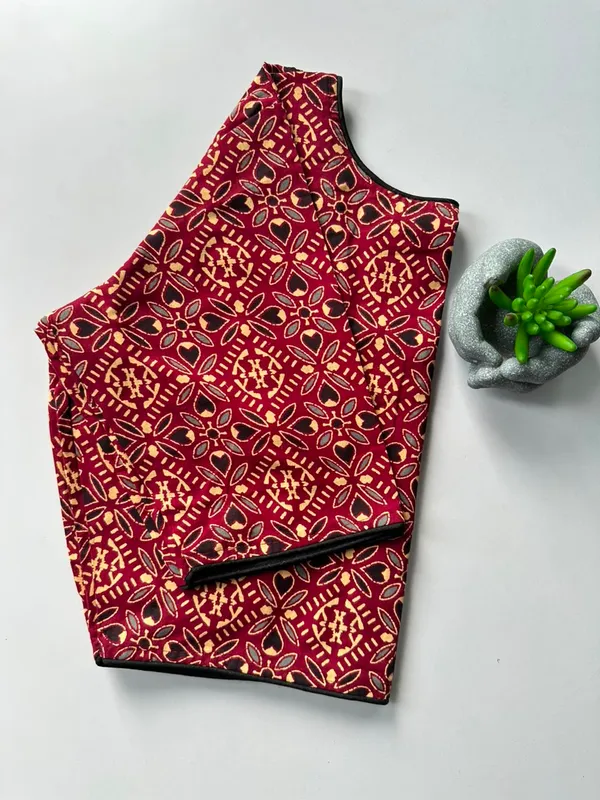 Cotton_Natural_Dye_Handblock_Print_Boatneck