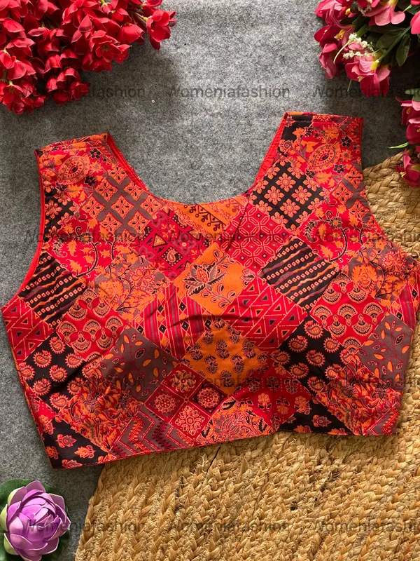 AJRAKH_COLLER_NECK_RED