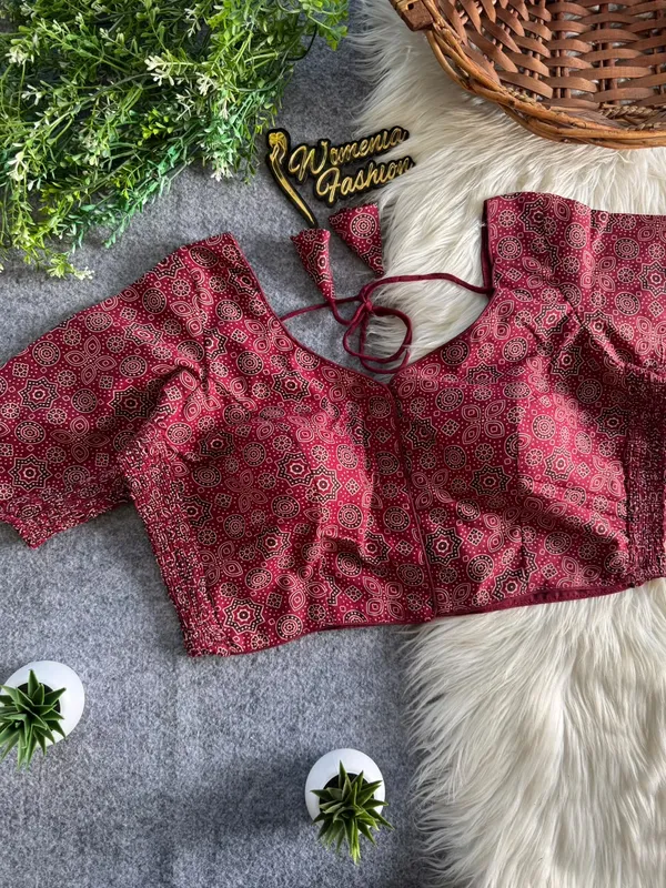 CLASSIC_COMFORT_STRECH_FLEXIFIT_BLOUSE