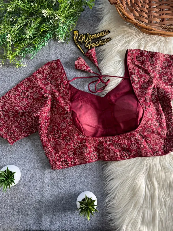 CLASSIC_COMFORT_STRECH_FLEXIFIT_BLOUSE