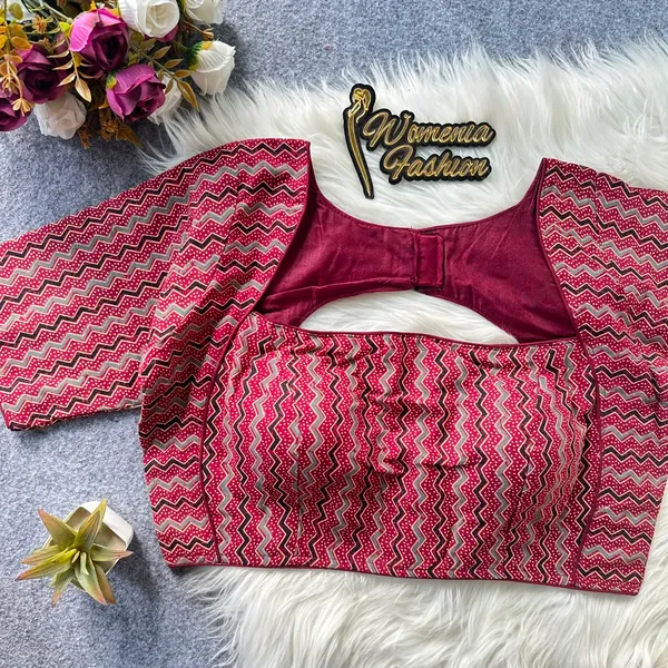 Chevron_Printed_Blouse_with_Back_Cutout_Detail