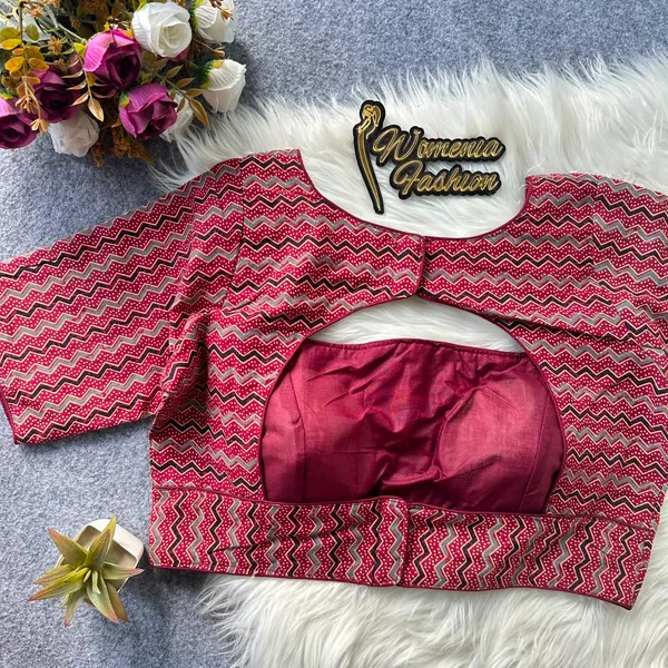 Chevron_Printed_Blouse_with_Back_Cutout_Detail