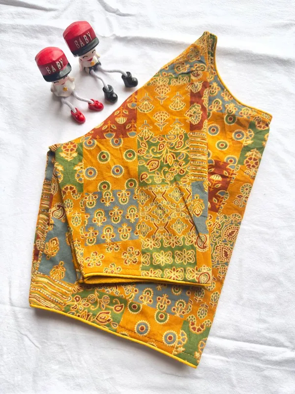 Cotton_Natural_Dye_Handblock_Print_Boatneck