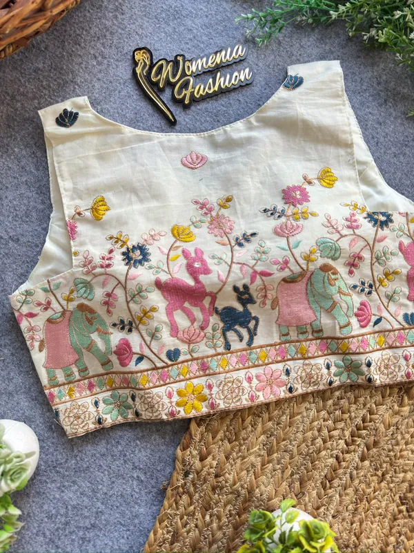 ELEGANT_KHADI_COTTON_BLOUSE_WITH_NATURE_INSPIRED_PRINT