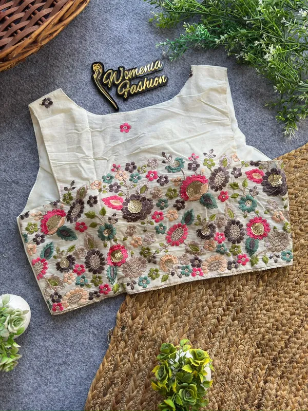 ELEGANT_KHADI_COTTON_BLOUSE_WITH_NATURE_INSPIRED_PRINT