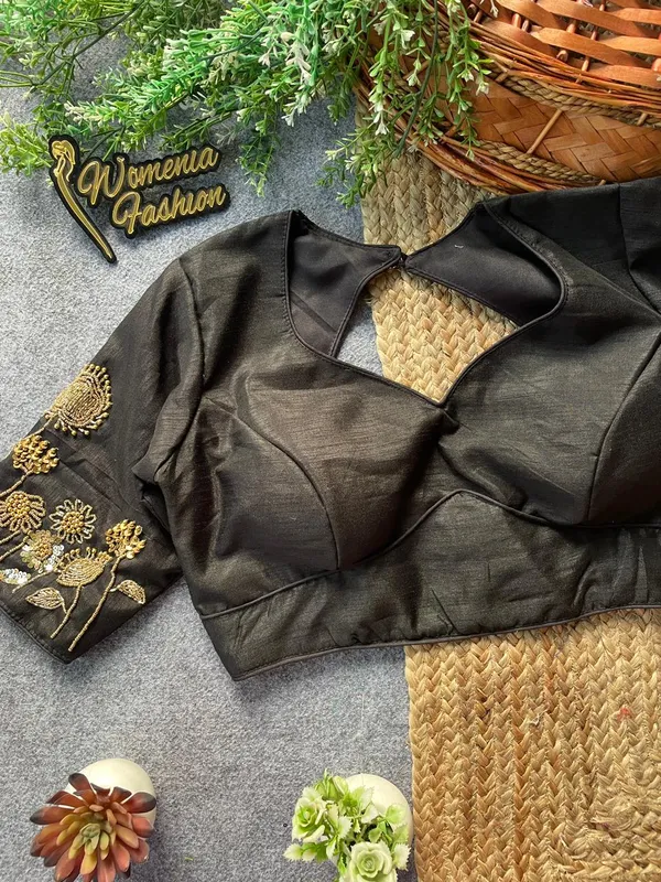 Elegant_Floral_Embroidered_Designer_Blouse