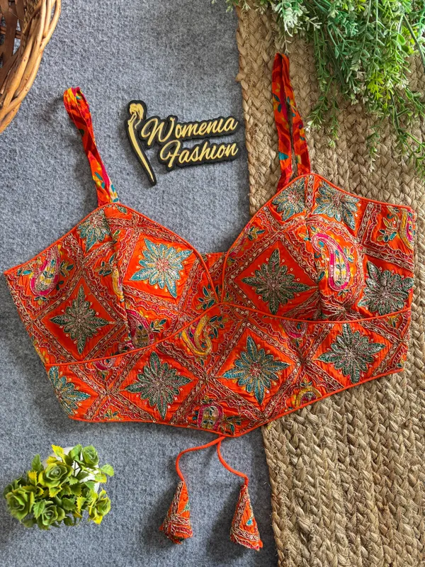 Elevate_your_ethnic_wardrobe_with_stunning_position_print_detailing