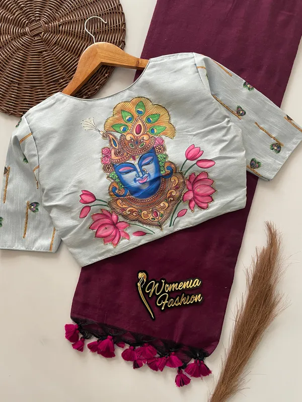 Fusing_Classic_with_Bold:_Khadi_Saree_and_Print_Perfection