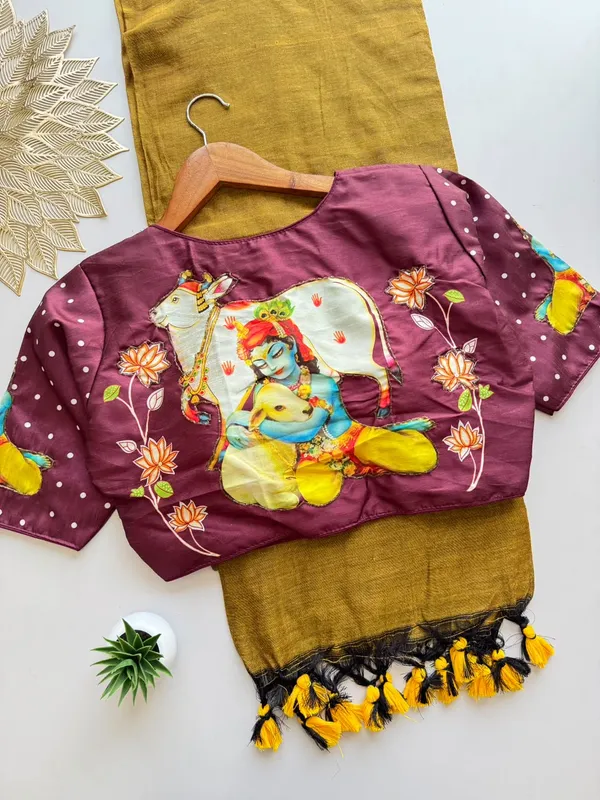 Fusing_Classic_with_Bold:_Khadi_Saree_and_Print_Perfection
