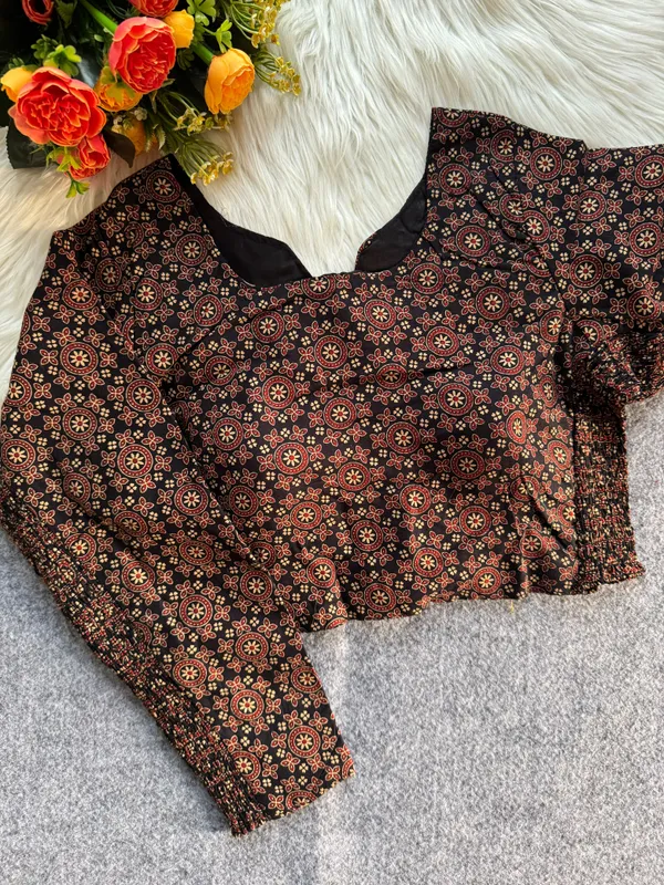 Graceful_Traditional_Wear_Cotton_Blouse