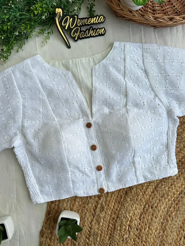 Hakoba_Flexifit_Streachable_Blouse