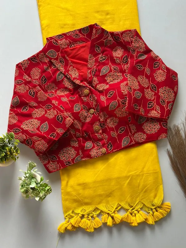 Khadi_Cotton_Saree_with_Ajarakh_cotton_Blouse