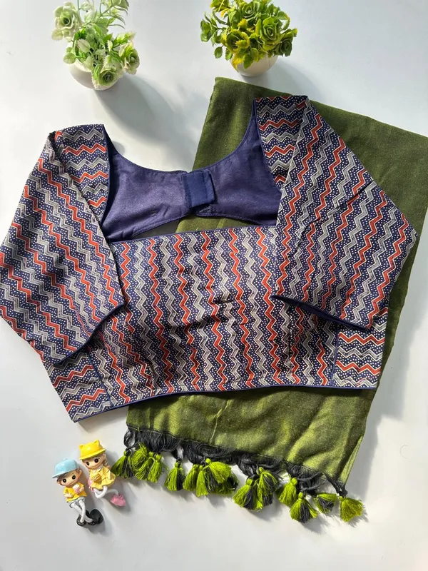 Khadi_cotton_blouse_with_multi-threadwork_embroidery_work_with_beautiful_cotton_saree