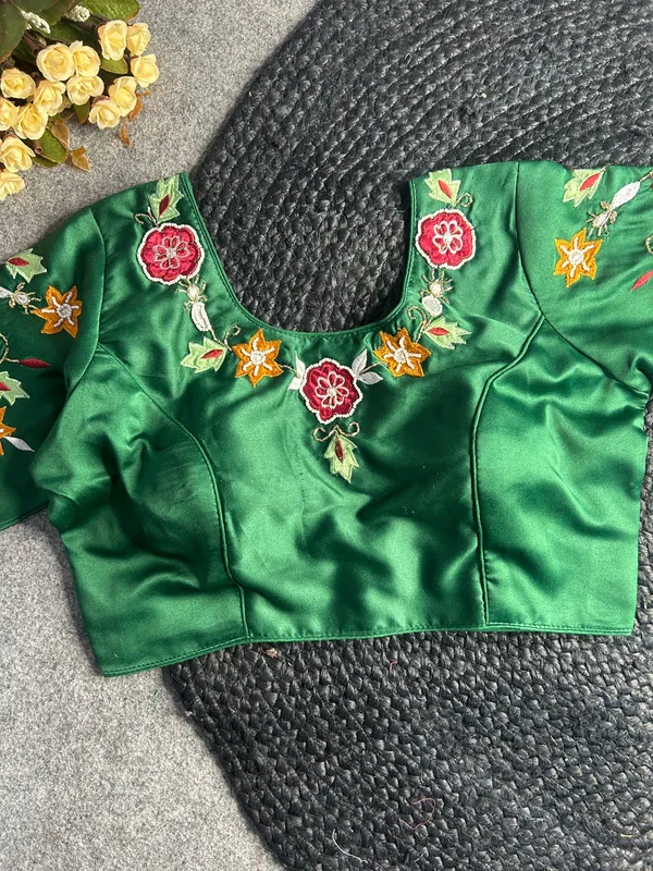 PRATIMA_GREEN__PURE_HANDWORK_BLOUSE