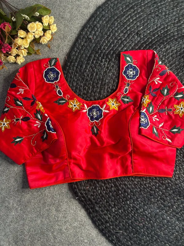 PRATIMA_RED_EPURE_HANDWORK_BLOUSE