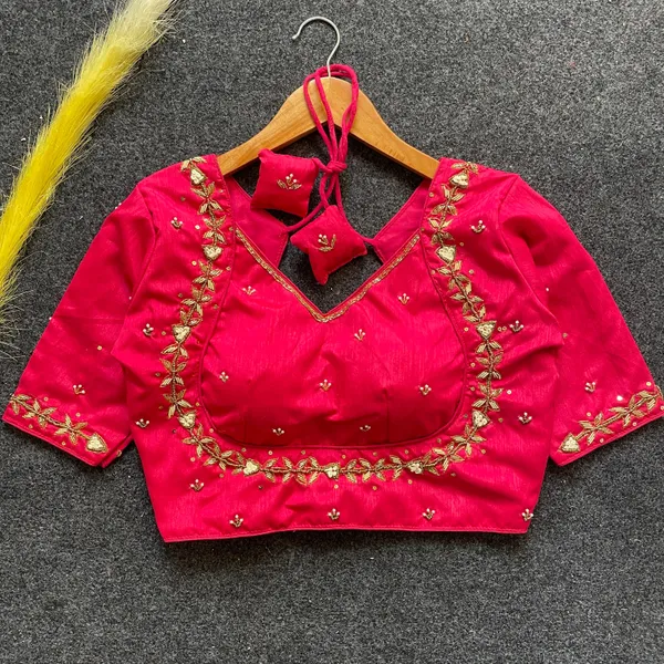 YUKTI_PINK_PRESENTING__PURE_HANDWORK_BLOUSE