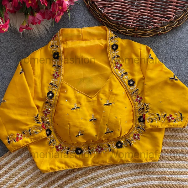 khushi_yellow_presenting__handwork_blouse