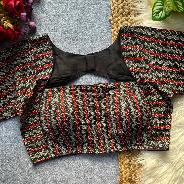 Cotton_Natural_Dye_Handblock_Print_Boatneck