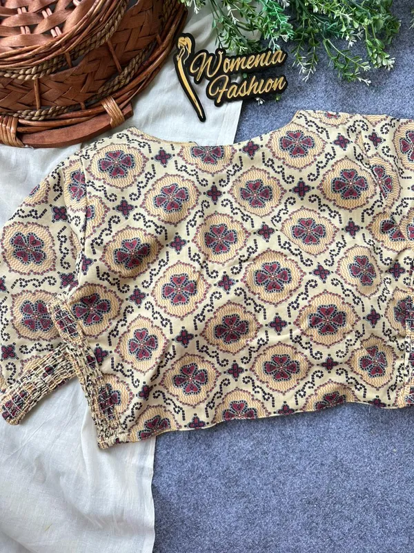 CLASSIC_COMFORT_STRECH_FLEXIFIT_BLOUSE