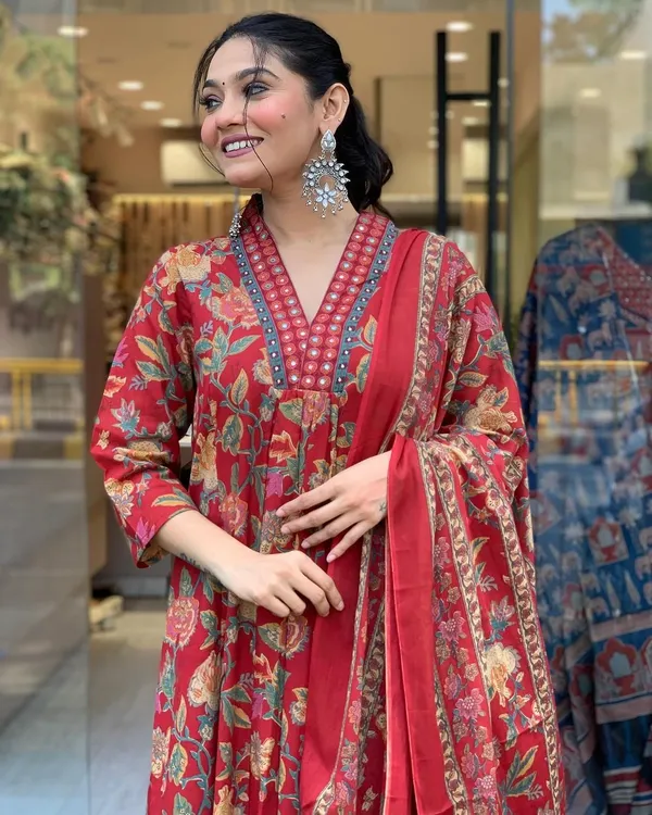 Red_Pure_Cotton_Kurti_Pant_Dupatta_Set_For_Women