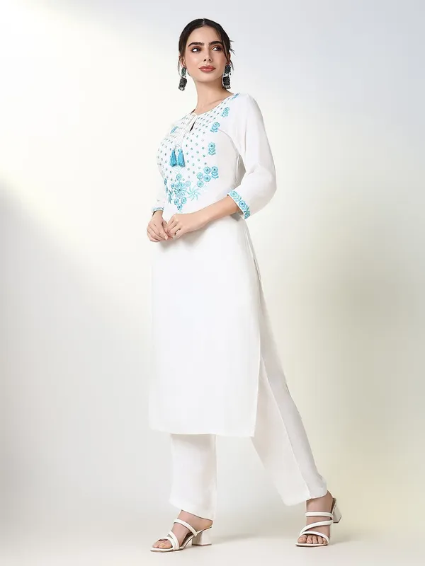 Jekwats_Women_Floral_White_Straight_Kurta_Set_For_Women_&_Girls