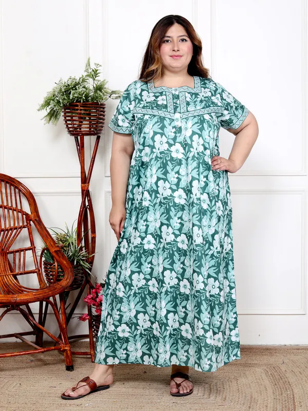 Stylish_&_Elegant_Women_Nighty_(light_green)