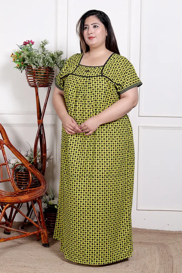Stylish_&_Elegant_Women_Nighty_(light_green_with_Dots)
