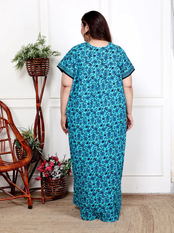 Stylish_&_Elegant_Women_Nighty_(Blue)