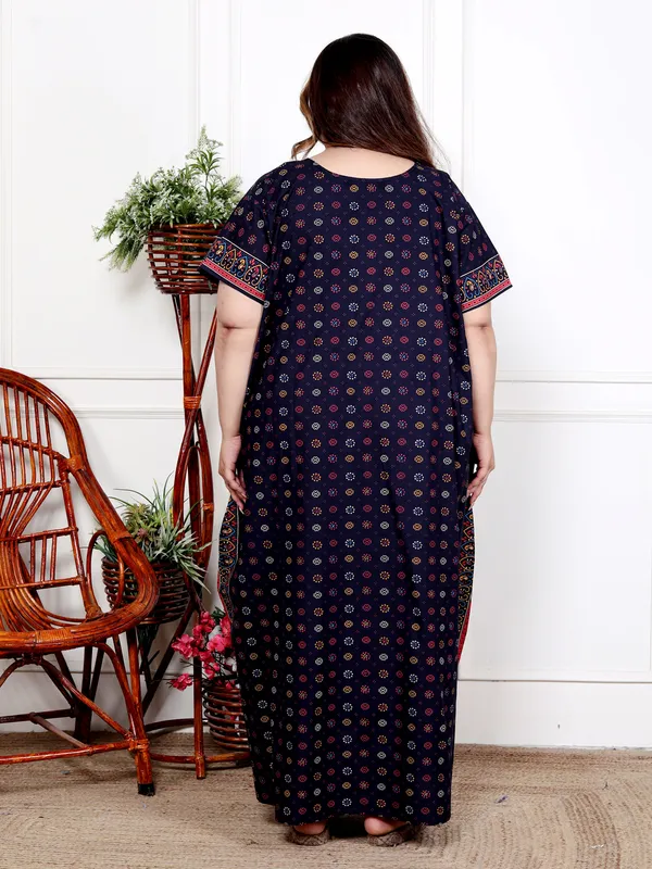 Stylish_&_Elegant_Women_Nighty_(Blue,_Maroon)