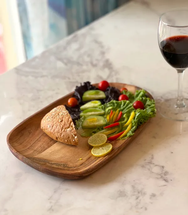 Wooden_Serving_Platter_(D)_20_X_30_CM