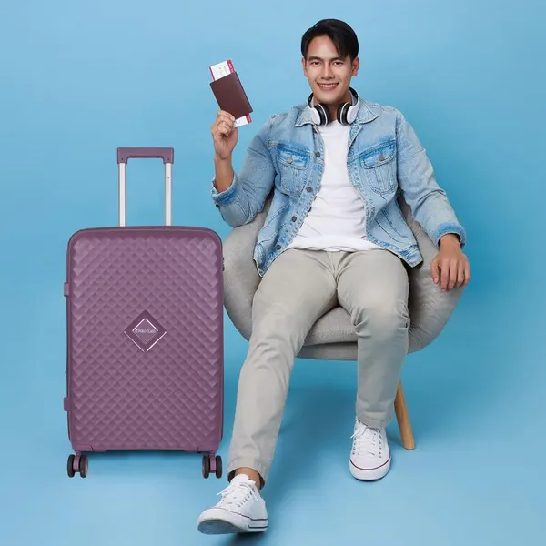 Polo_Class_24-Inch_Trolley_Bag_|_Expandable_Hardshell_Luggage_|_Made_from_Premium_Polypropylene_with_360-Degree_Rotating_Wheels_-_Number_Lock_&_Securitec_Zipper_-_Purple