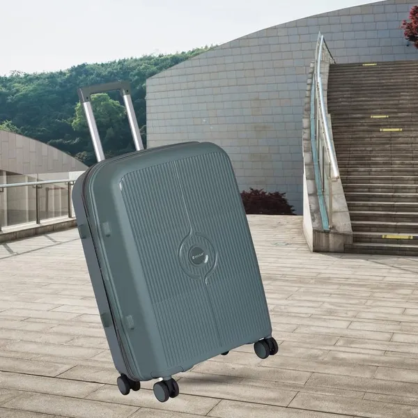 Polo_Class_3Pc_Set_Trolley_(20/24/28_inch)_|_Polypropylene|_Polypropylene_360�_spinner_wheels_�_smooth_movement_in_any_direction_|_Waterproof_&_Scratch_Resistant