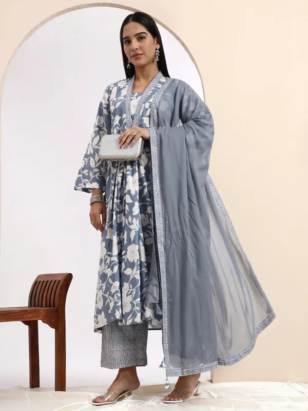 Women_Floral_Printed_Angrakha_Pure_Cotton_Kurta_with_Palazzos_&_With_Dupatta