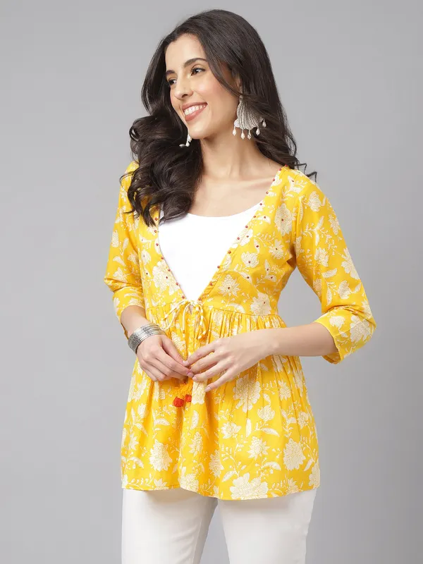 Yellow_cotton_printed_top