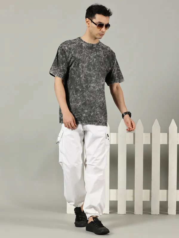Black_Cotton_Acid_Wash_T_Shirt_For_Men