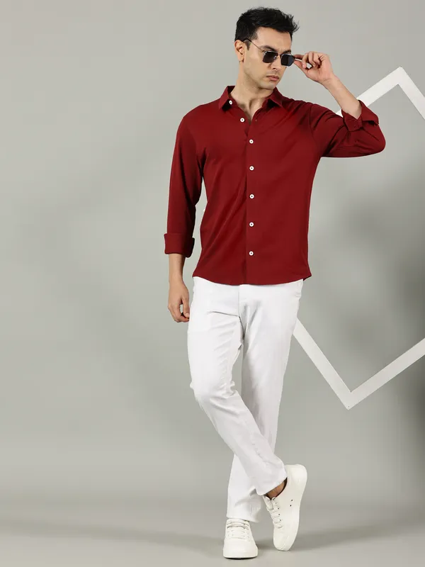 Maroon_Cotton_Solid_Shirt_For_Men